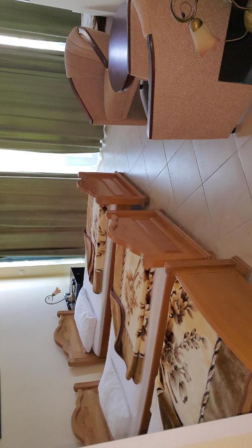 Apartmani Aida ウルツィニ エクステリア 写真